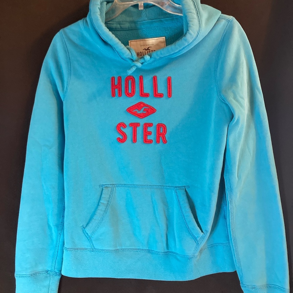 Hollister Women's Turquoise Cowl Neck Sweater